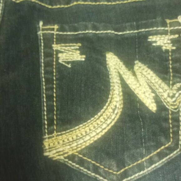 Maurices women's boot cut 5/6 short 🎊💐🥳 HOST PICK💐🎊👏 - Picture 6 of 6